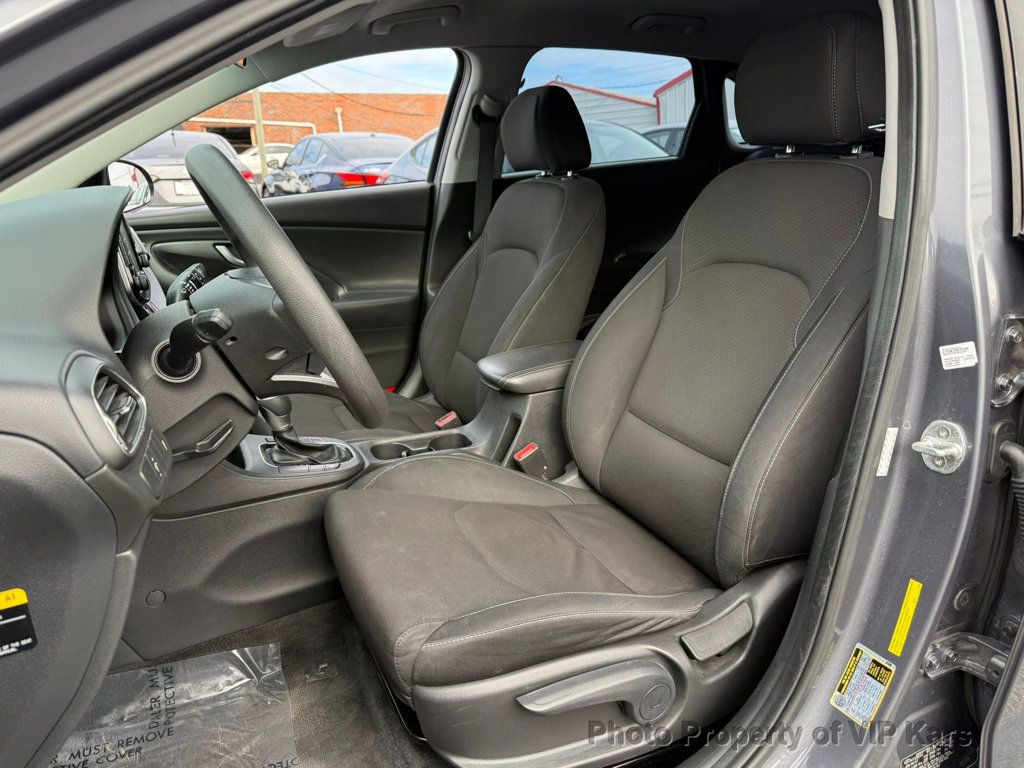 2018 Hyundai Elantra GT Automatic - 22975074 - 12