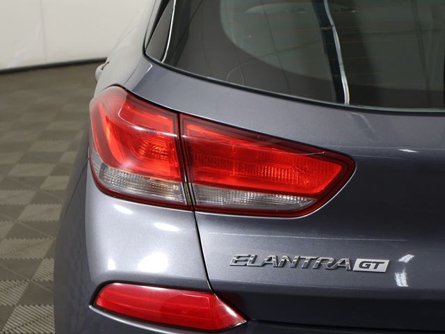 2018 Hyundai Elantra GT Automatic - 23055178 - 11