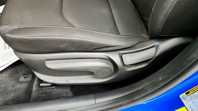 2018 Hyundai Elantra GT Automatic - 23010072 - 10