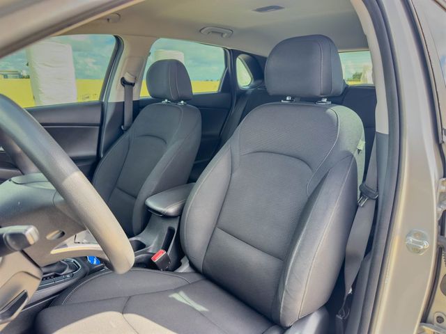 2018 Hyundai Elantra GT GT - 22592275 - 12