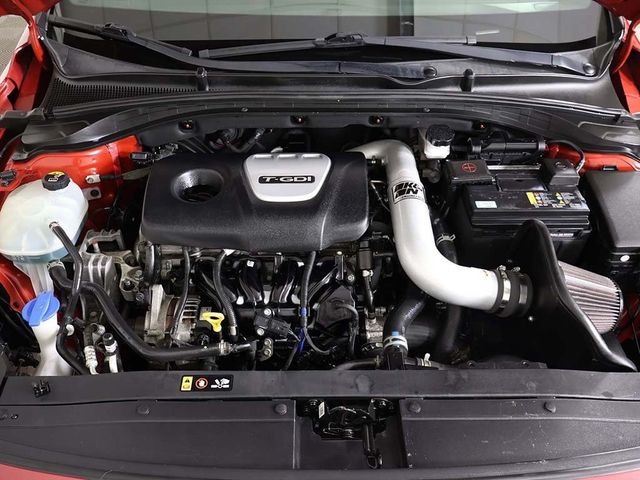 2018 Hyundai Elantra GT Sport Manual - 22963748 - 18