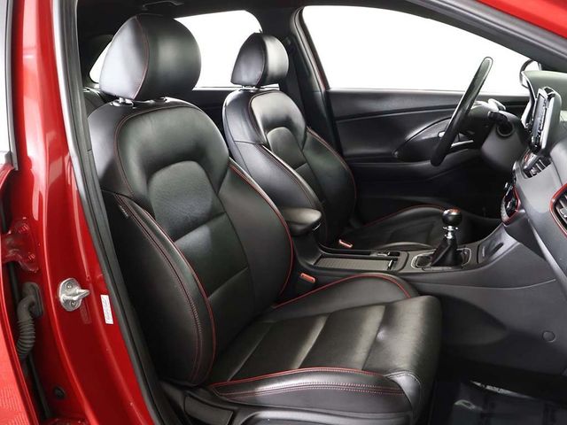 2018 Hyundai Elantra GT Sport Manual - 22963748 - 27