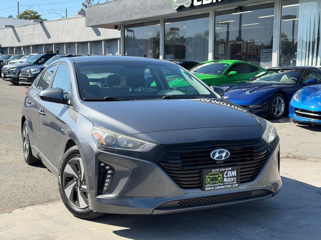 2018 Hyundai Ioniq Hybrid SEL Hatchback - 22979544 - 23