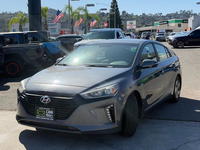 2018 Hyundai Ioniq Hybrid SEL Hatchback - 22979544 - 2