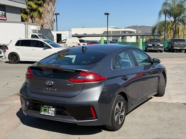 2018 Hyundai Ioniq Hybrid SEL Hatchback - 22979544 - 6