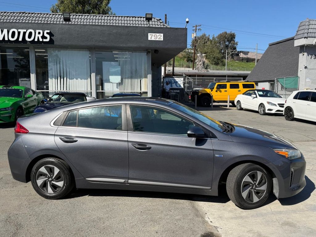 2018 Hyundai Ioniq Hybrid SEL Hatchback - 22979544 - 7