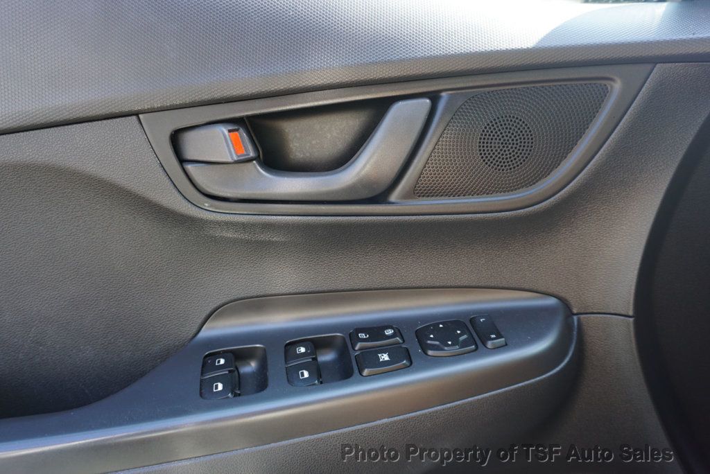 2018 Hyundai Kona SE photo 23