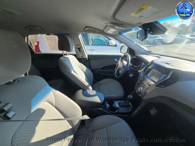 2018 Hyundai Santa Fe SE 3.3L Automatic AWD - 23102588 - 12