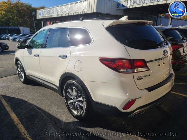 2018 Hyundai Santa Fe SE 3.3L Automatic AWD - 23102588 - 4