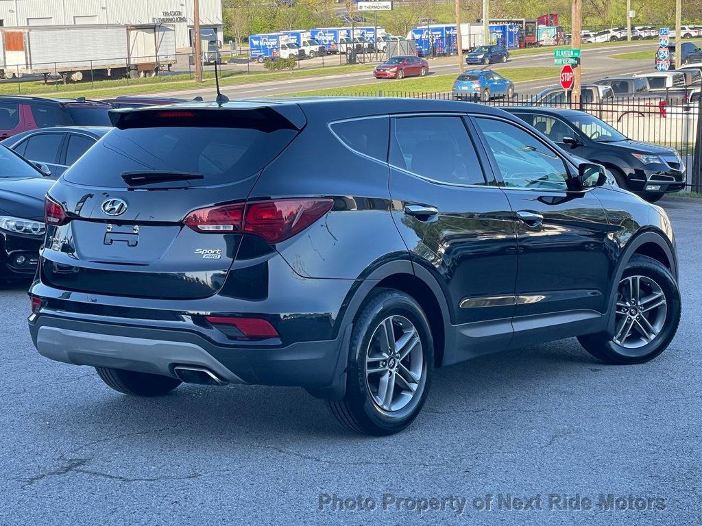 2018 Hyundai Santa Fe Sport Base photo 2