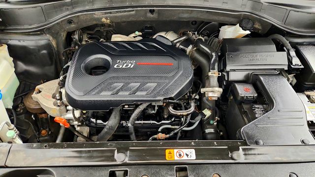 2018 Hyundai Santa Fe Sport 2.0T Automatic AWD - 23071304 - 23