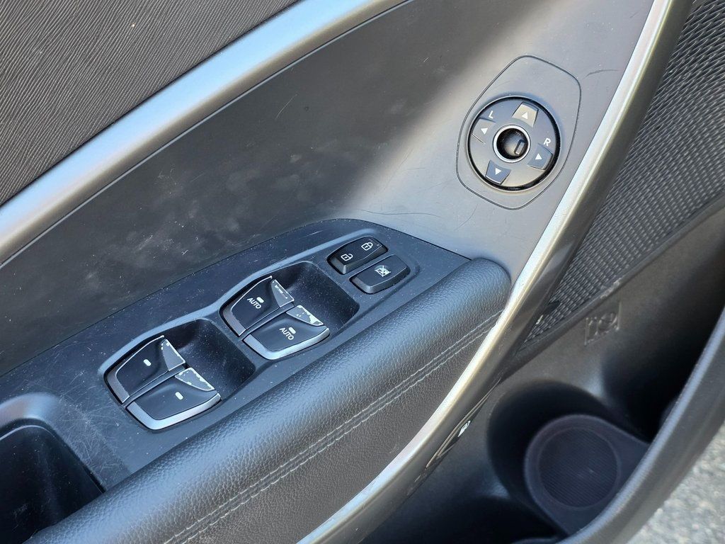 2018 Hyundai Santa Fe Sport 2.0T Ultimate Automatic - 22960515 - 22