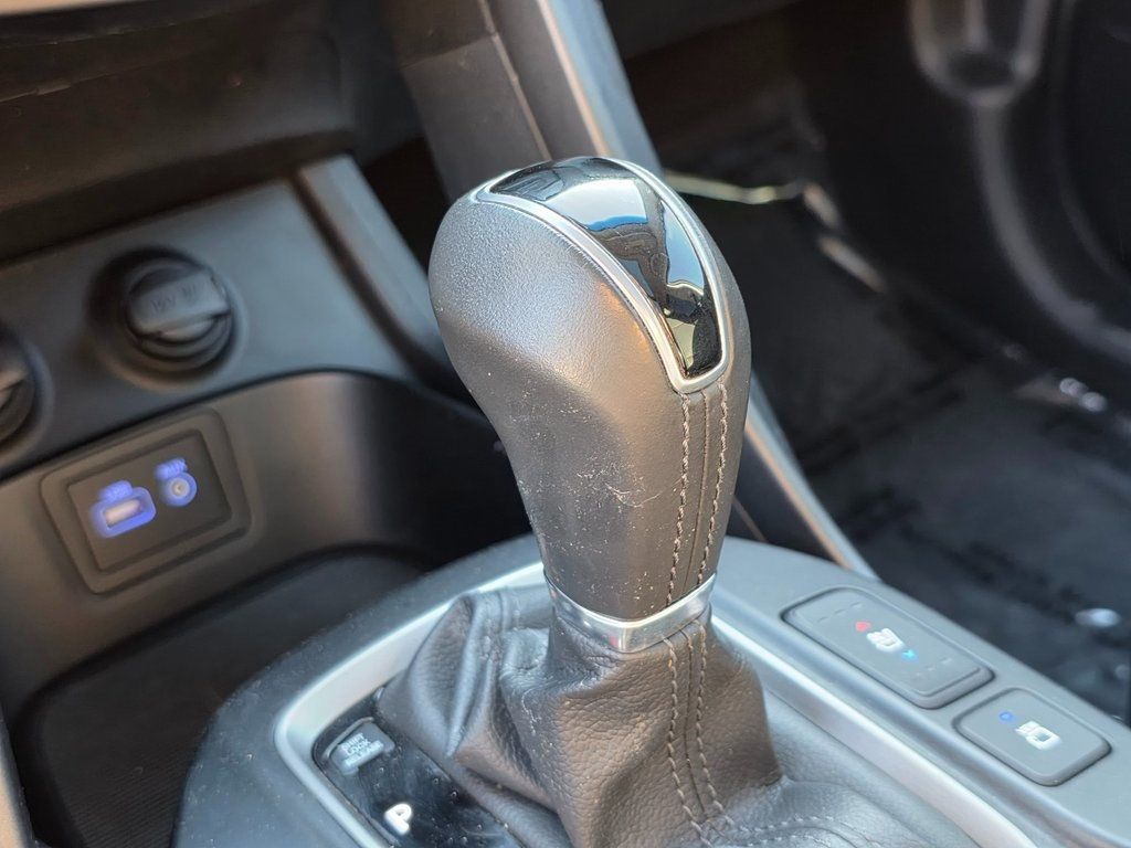 2018 Hyundai Santa Fe Sport 2.0T Ultimate Automatic - 22960515 - 33