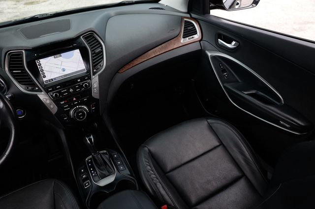2018 Hyundai Santa Fe Sport 2.0T Ultimate Automatic AWD - 23086803 - 24
