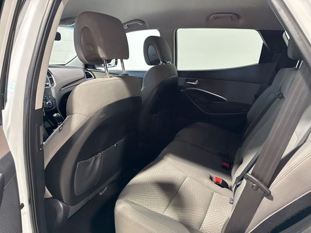 2018 Hyundai Santa Fe Sport 2.4L Automatic - 23026079 - 22