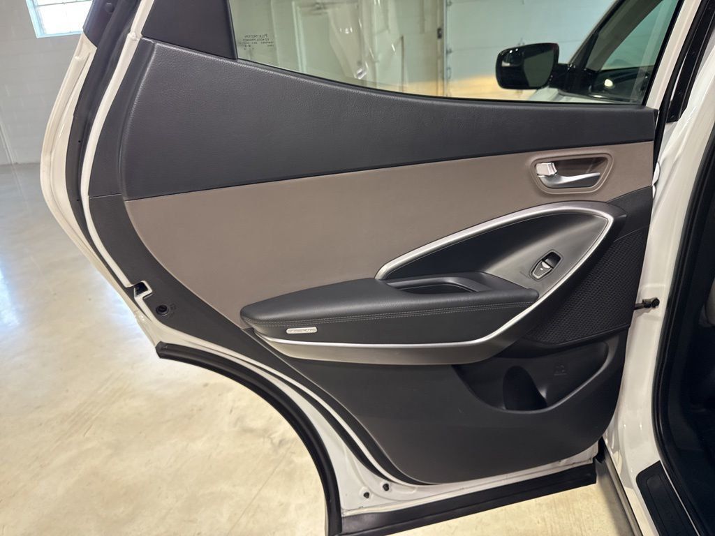 2018 Hyundai Santa Fe Sport 2.4L Automatic - 23026079 - 23