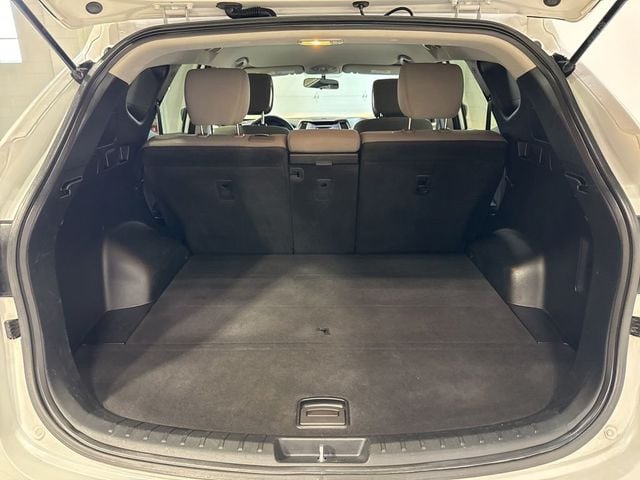 2018 Hyundai Santa Fe Sport 2.4L Automatic - 23026079 - 24