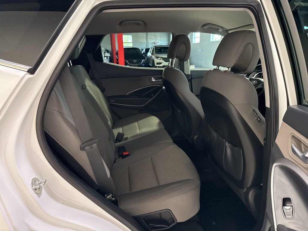 2018 Hyundai Santa Fe Sport 2.4L Automatic - 23026079 - 25