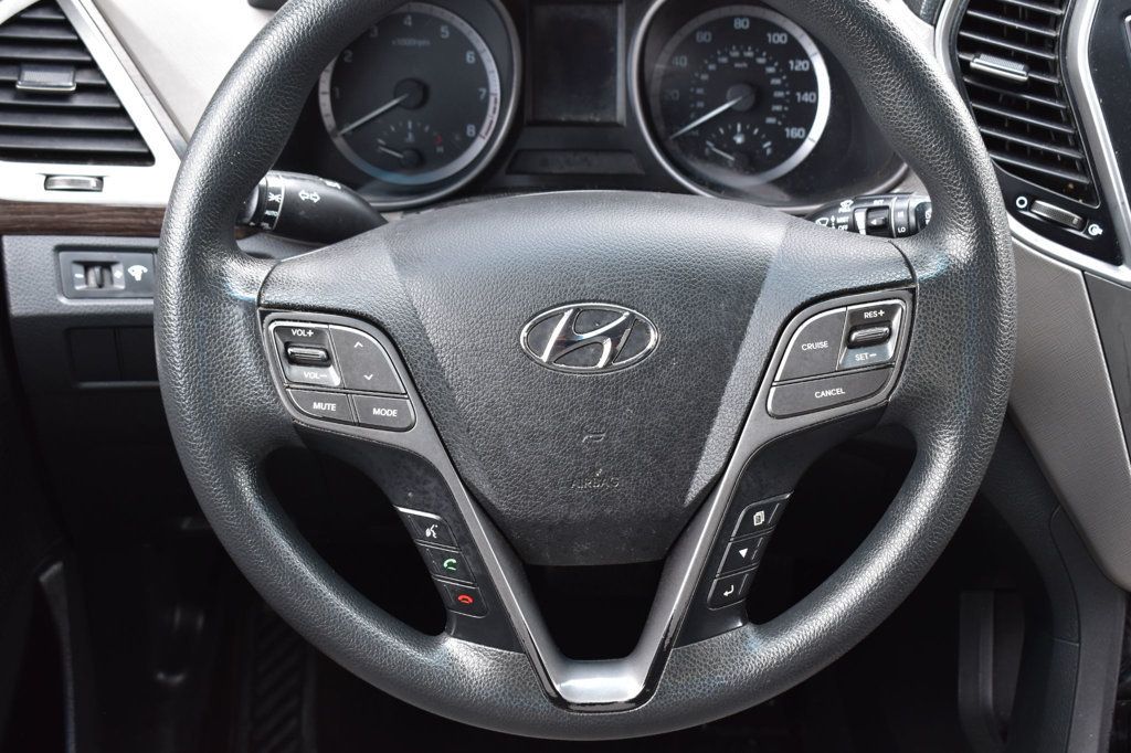 2018 Hyundai Santa Fe Sport 2.4L Automatic AWD - 23025491 - 24