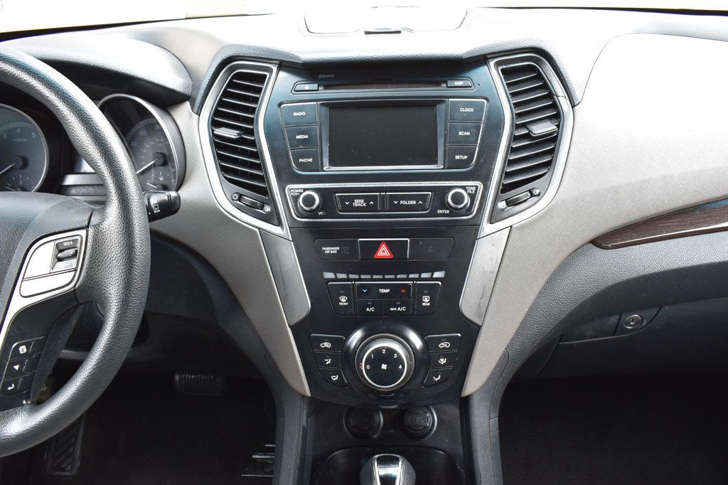 2018 Hyundai Santa Fe Sport 2.4L Automatic AWD - 23025491 - 26
