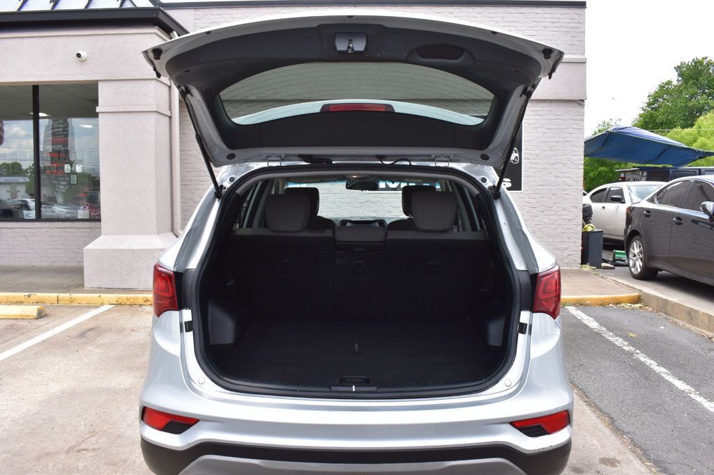 2018 Hyundai Santa Fe Sport 2.4L Automatic AWD - 23025491 - 35