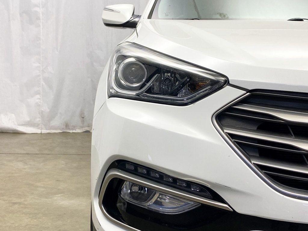 2018 Hyundai Santa Fe Sport 2.4L Automatic AWD - 22944292 - 11