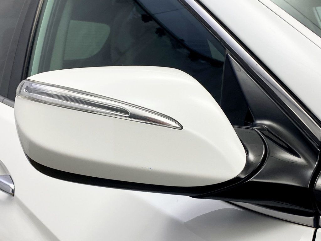 2018 Hyundai Santa Fe Sport 2.4L Automatic AWD - 22944292 - 13