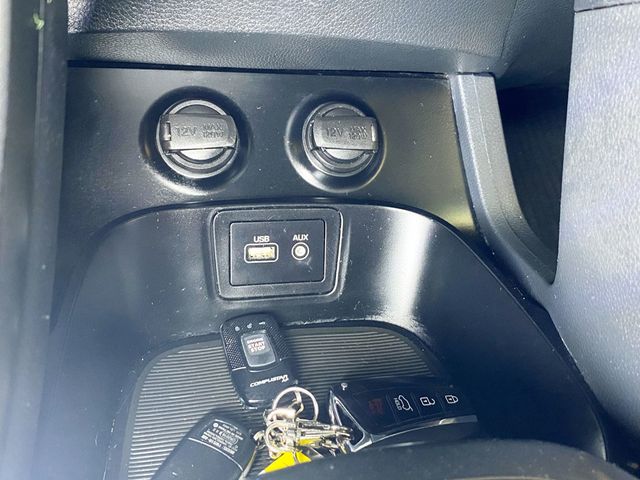 2018 Hyundai Santa Fe Sport 2.4L Automatic AWD - 22944292 - 33