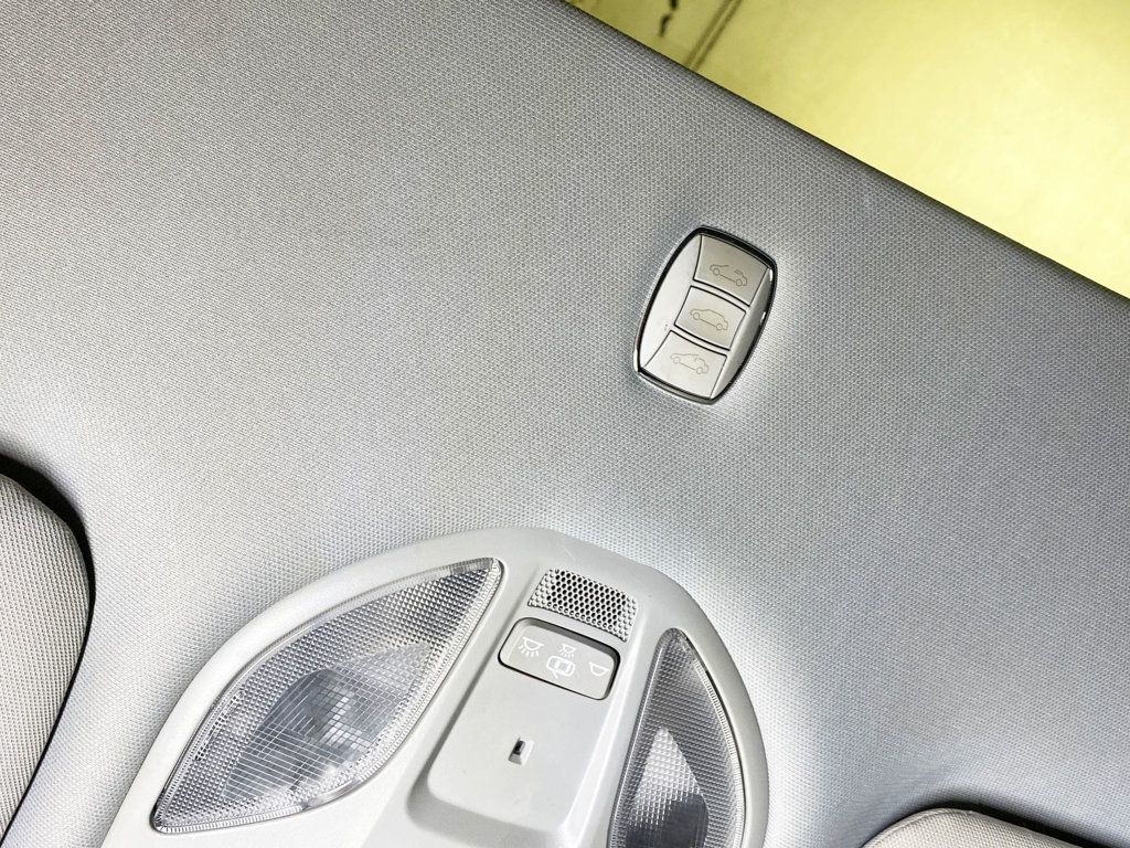 2018 Hyundai Santa Fe Sport 2.4L Automatic AWD - 22944292 - 39