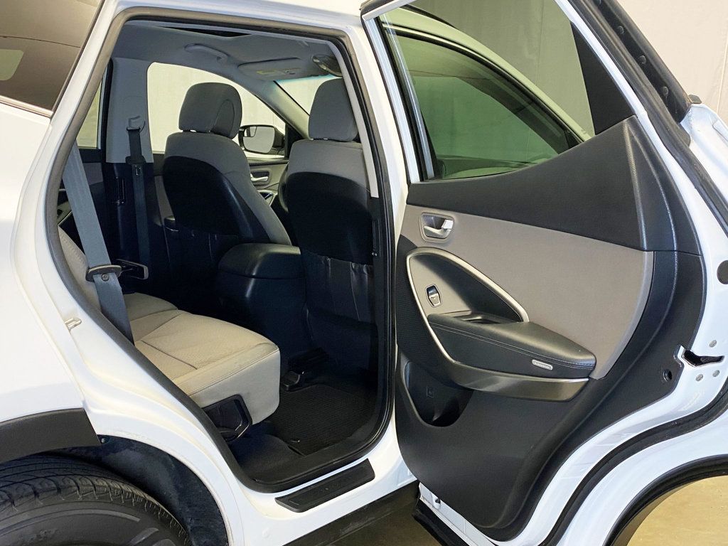 2018 Hyundai Santa Fe Sport 2.4L Automatic AWD - 22944292 - 46