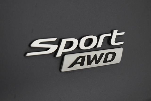 2018 Hyundai Santa Fe Sport 2.4L Automatic AWD - 22941043 - 9