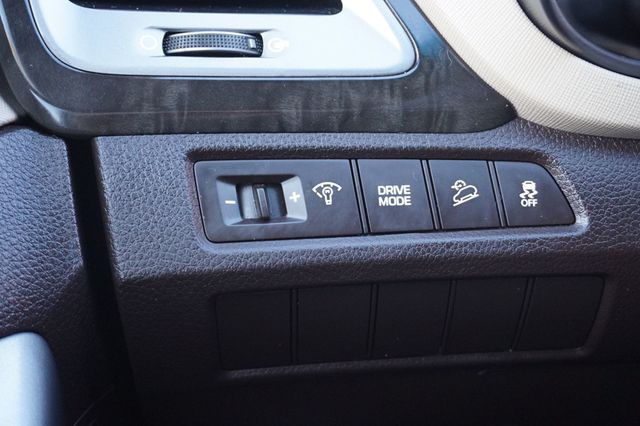 2018 Hyundai Santa Fe Sport PREMIUM WHEELS, LEATHER SEATS, BLUETOOTH, BACKUP CAMERA - 22996497 - 25