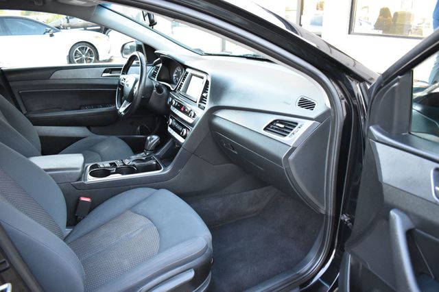 2018 Hyundai Sonata  - 23008772 - 17