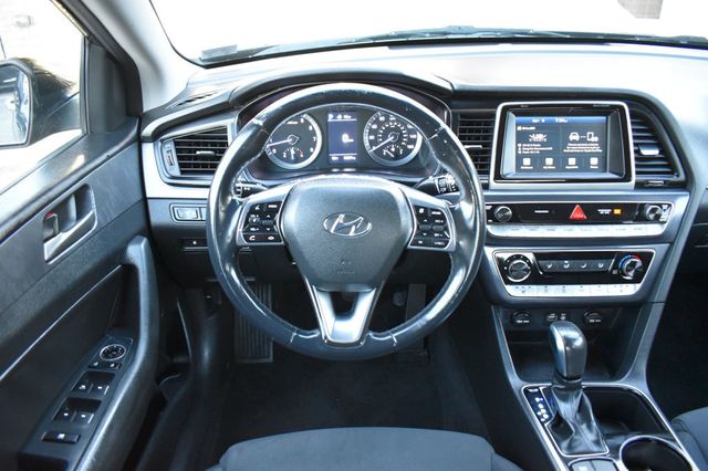 2018 Hyundai Sonata  - 23008772 - 24