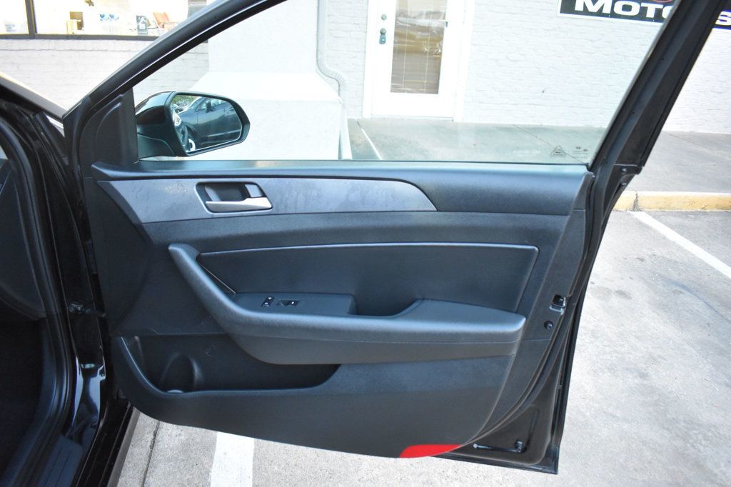 2018 Hyundai Sonata  - 23008772 - 42