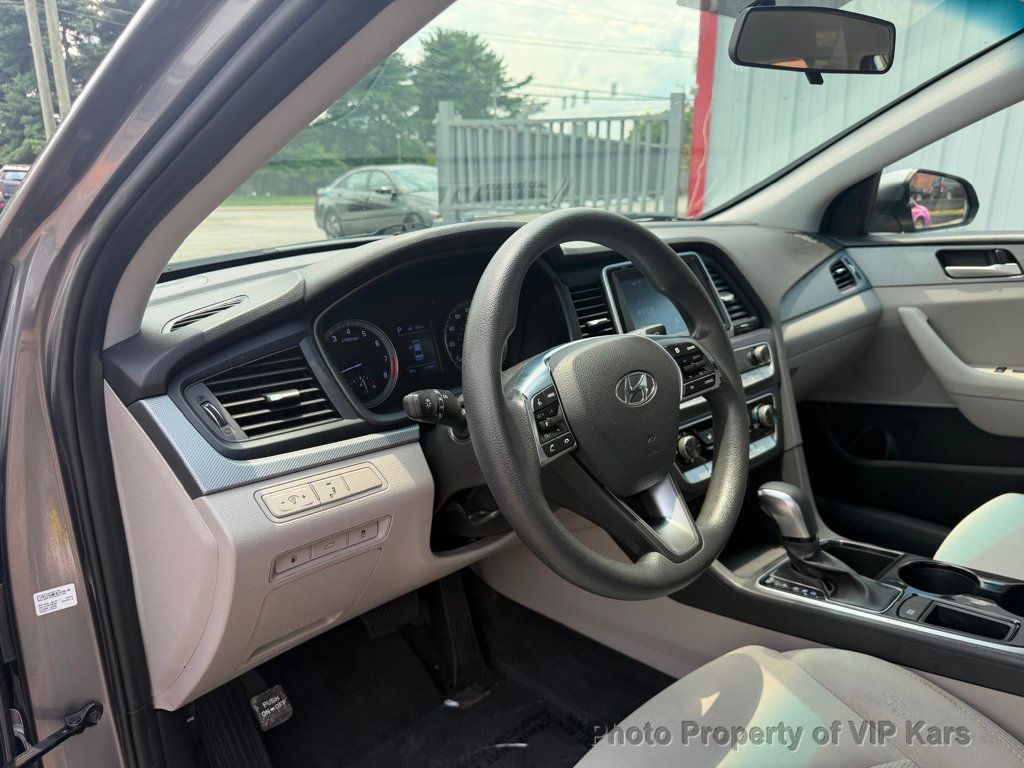 2018 Hyundai Sonata Eco 1.6L - 23040069 - 9