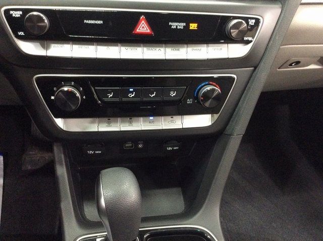 2018 Hyundai Sonata Eco photo 18