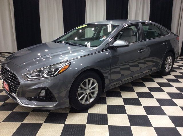 2018 Hyundai Sonata Eco photo 3