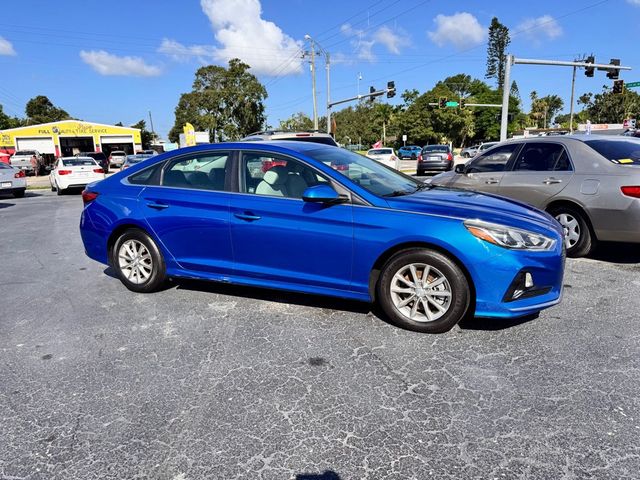2018 Hyundai Sonata SE - 22912458 - 14