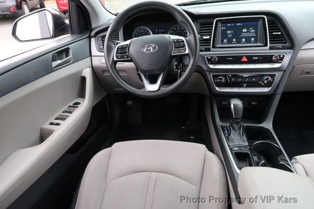 2018 Hyundai Sonata SE 2.4L - 22660694 - 13