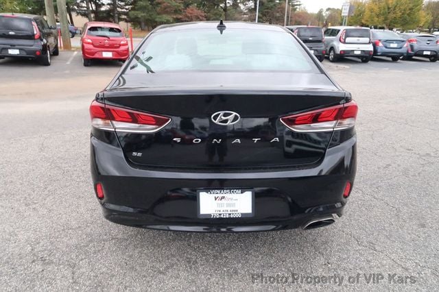 2018 Hyundai Sonata SE 2.4L - 22660694 - 4