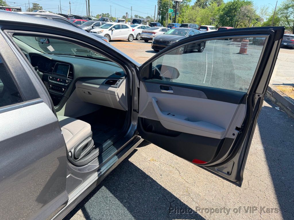 2018 Hyundai Sonata SE 2.4L - 23011958 - 11