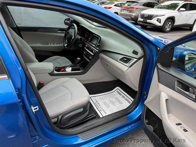 2018 Hyundai Sonata SE 2.4L - 23022507 - 11