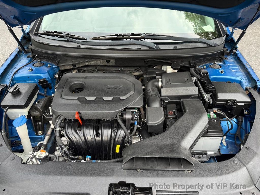 2018 Hyundai Sonata SE 2.4L - 23022507 - 18