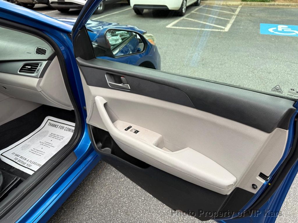 2018 Hyundai Sonata SE 2.4L - 23022507 - 8