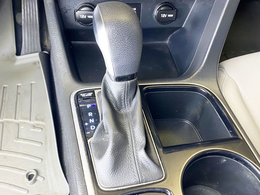 2018 Hyundai Sonata SE 2.4L - 22940663 - 35
