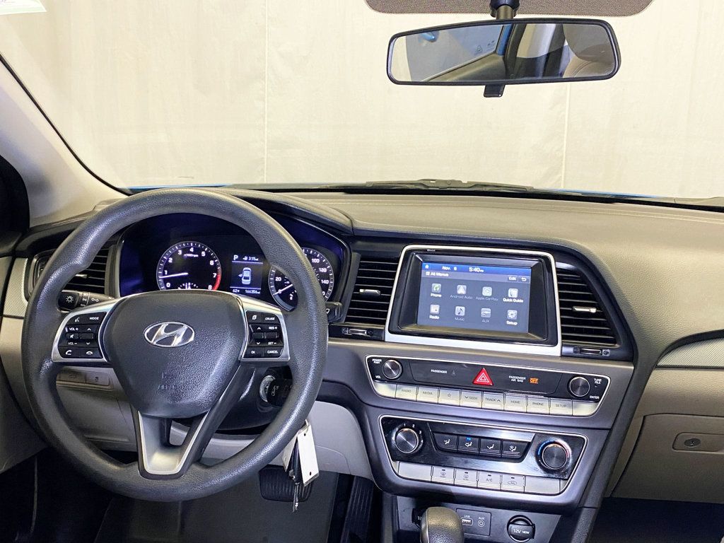 2018 Hyundai Sonata SE 2.4L - 22940663 - 42