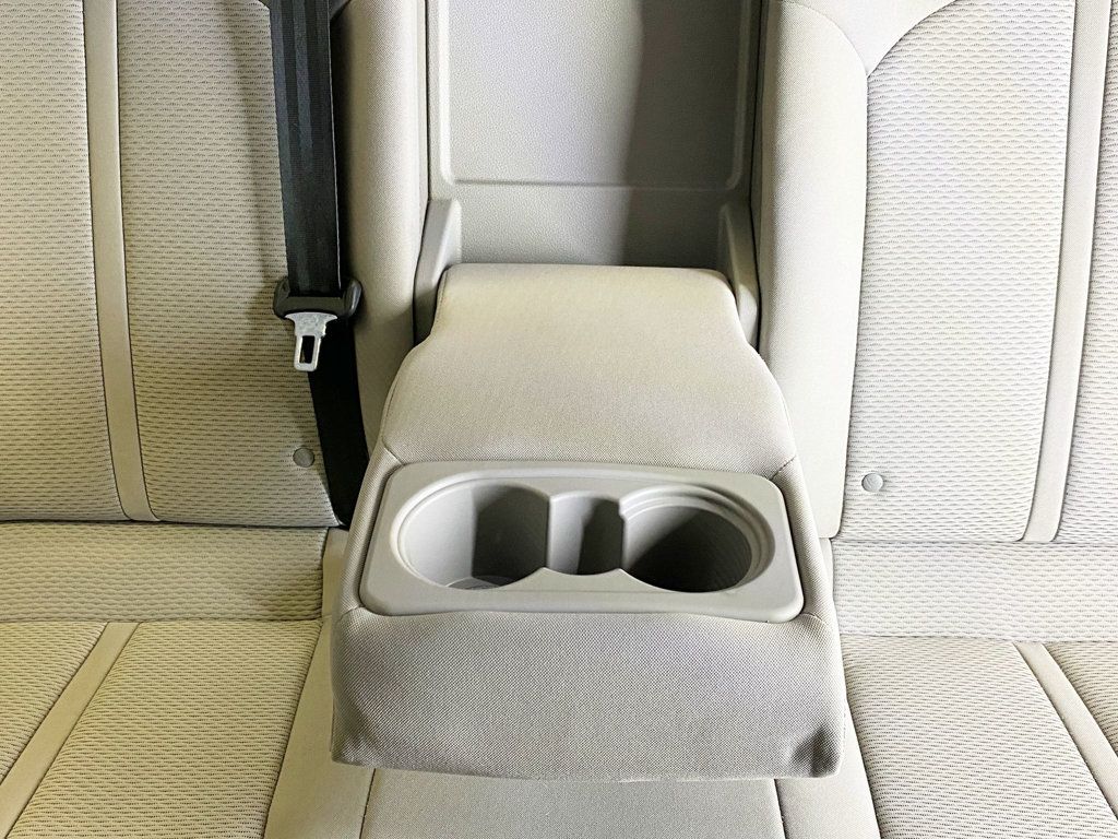 2018 Hyundai Sonata SE 2.4L - 22940663 - 49