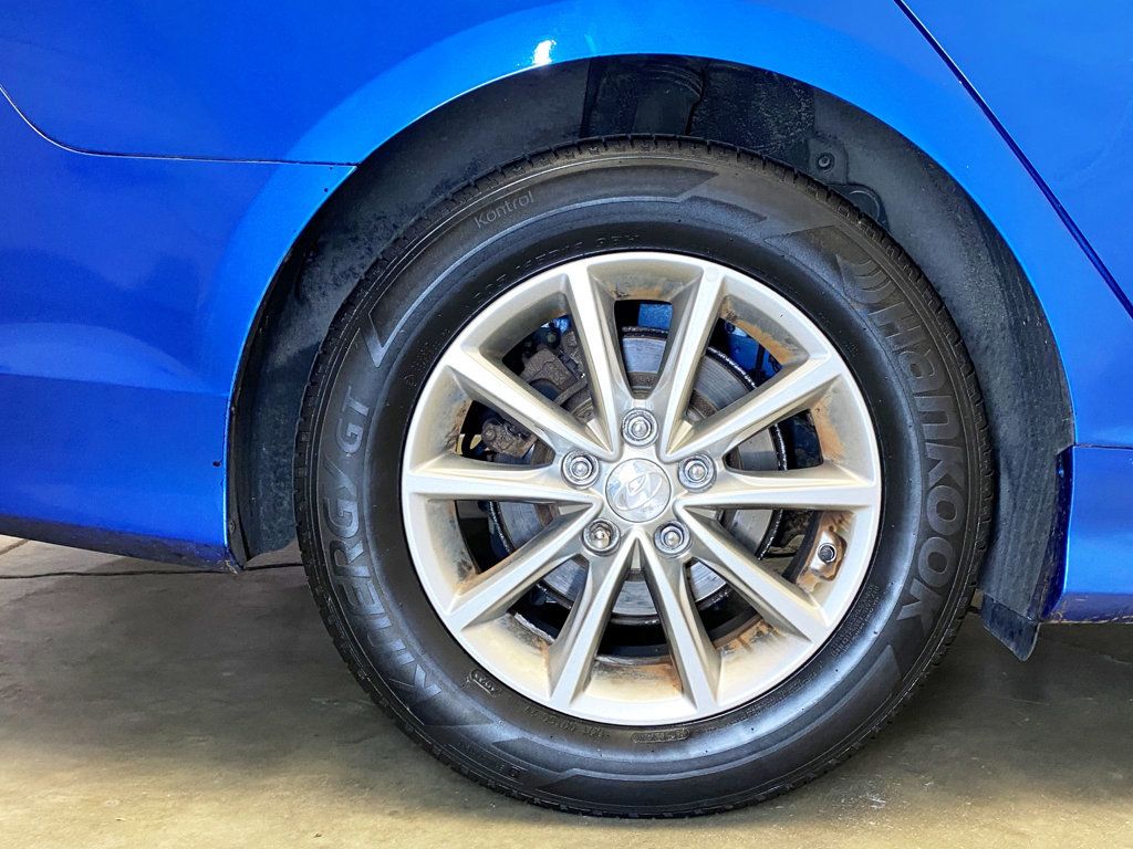 2018 Hyundai Sonata SE 2.4L - 22940663 - 54