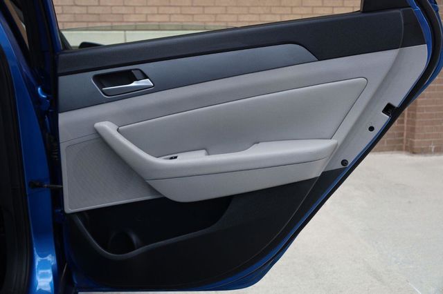 2018 Hyundai Sonata SEL - 23063561 - 18